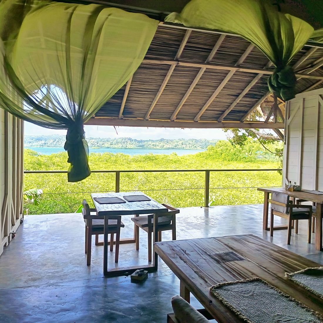 Espacio abierto con vistas al mar